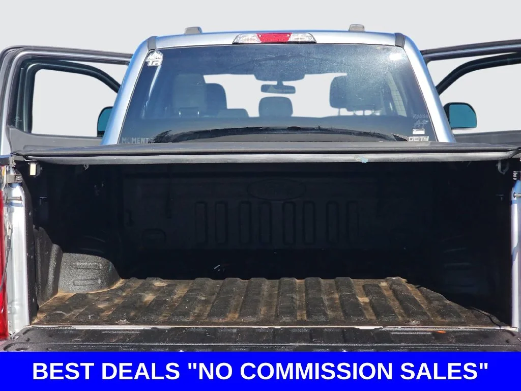 Used 2023 Iconic Silver Metallic Ford XLT image 12