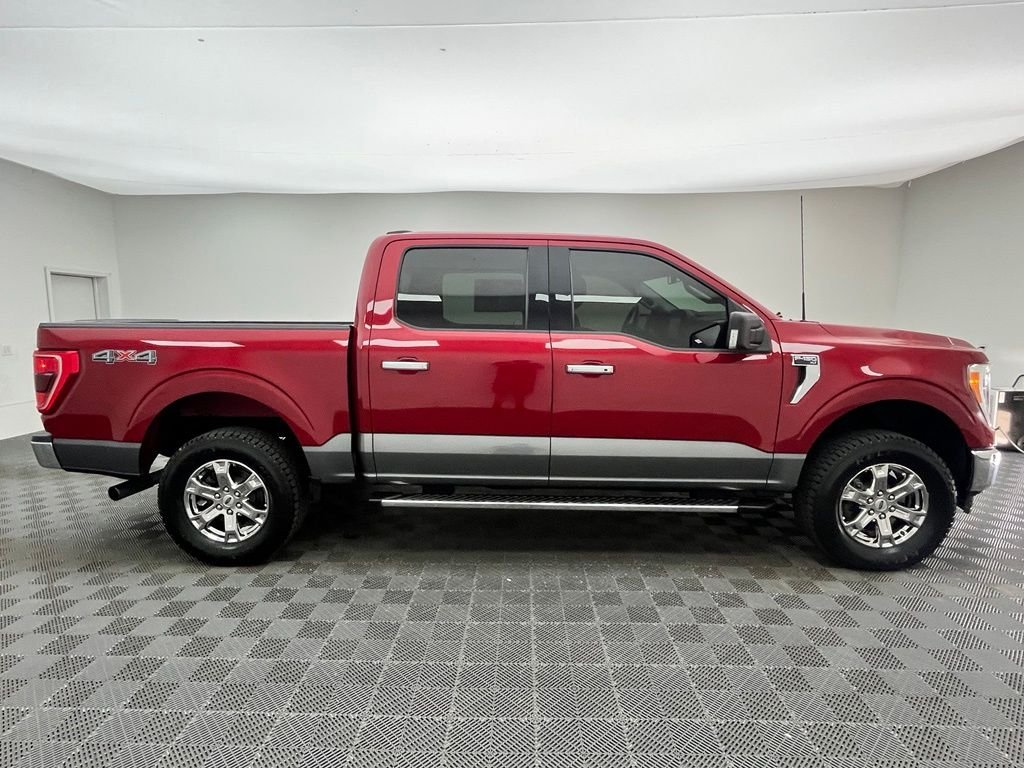 Used 2021 Rapid Red Metallic Tinted Clearcoat Ford XLT image 7