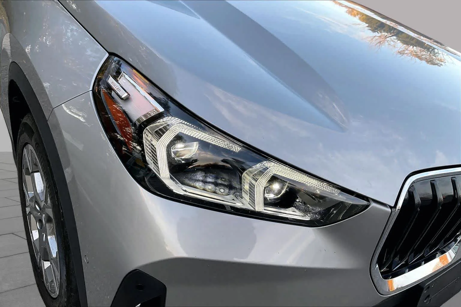 Used 2023 Space Silver Metallic BMW xDrive28i image 26