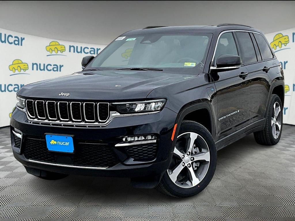 New 2024 Midnight Sky Jeep 4xe image 3