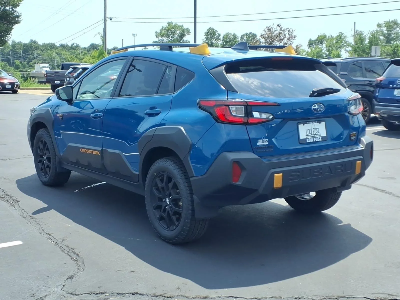 Used 2024 Geyser Blue Pearl Subaru Wilderness image 5