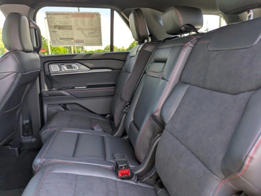 2026 Ford Explorer 12