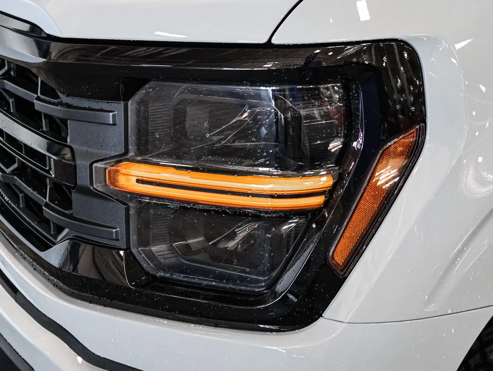 New 2026 Avalanche Ford XLT image 14