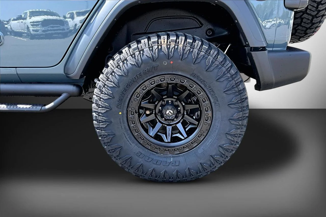 New 2026 Anvil Clearcoat Jeep Sport image 31