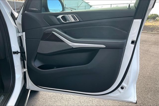 2025 BMW X5 40i - Photo 18