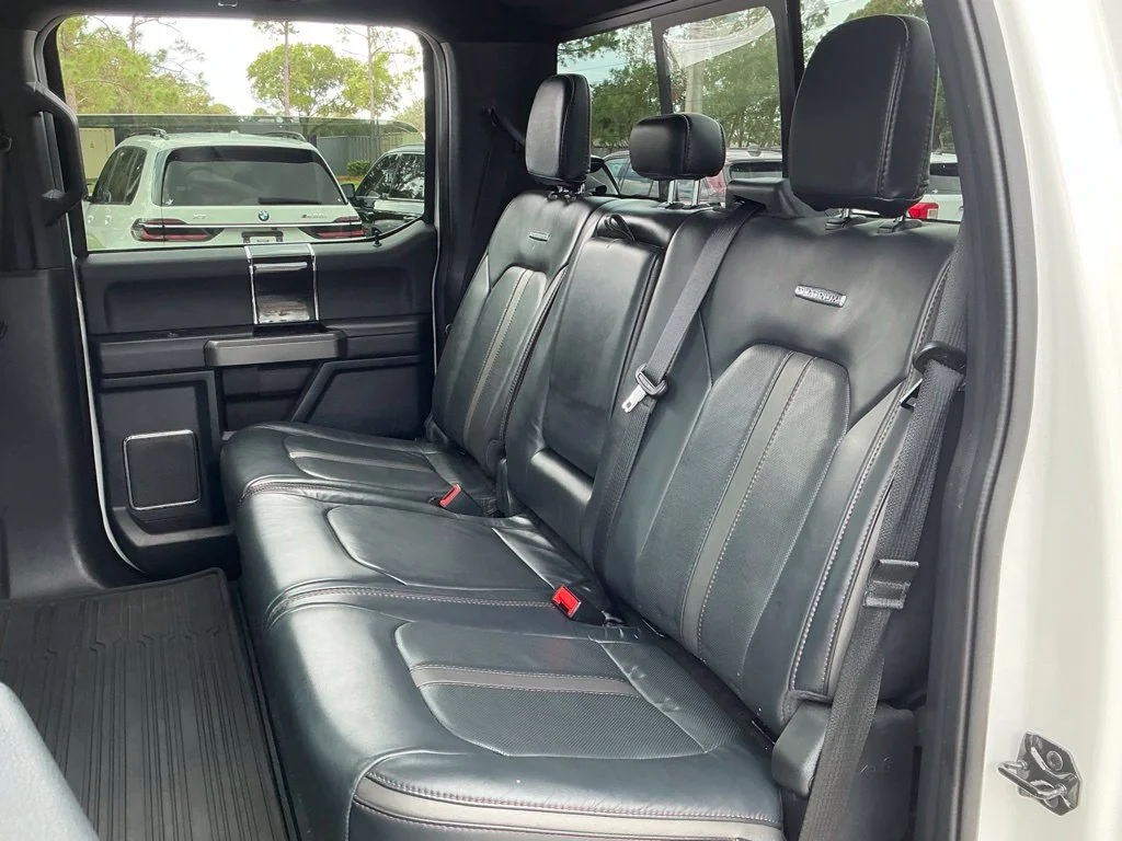 Used 2022 White Ford Platinum image 28
