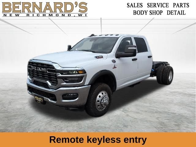 2025 RAM 3500 Tradesman 4X4 Crew Cab's photo