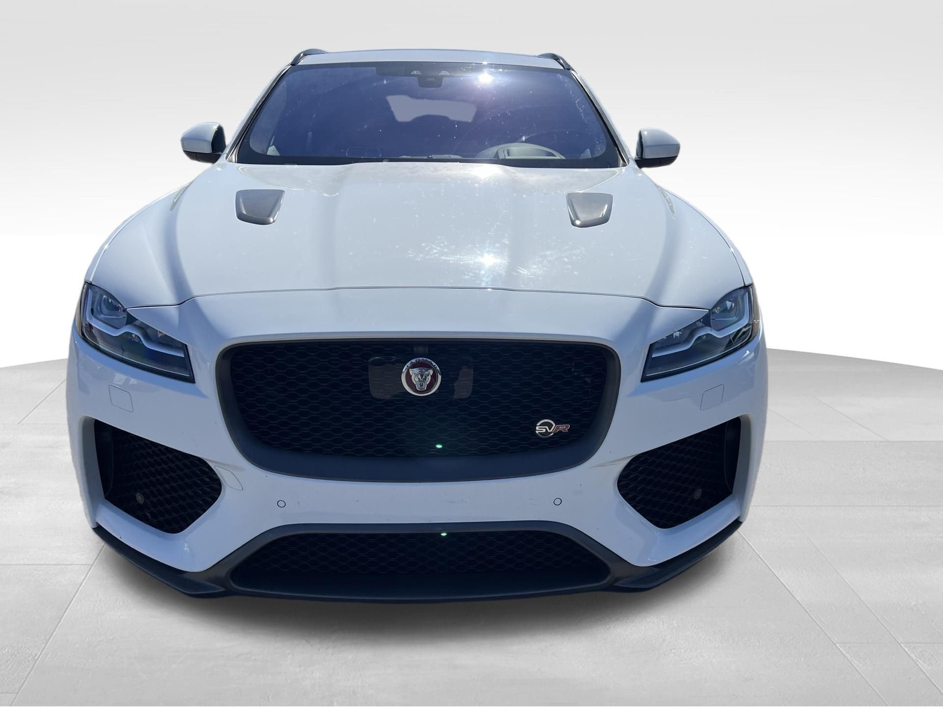 Used 2020 White Jaguar SVR image 2