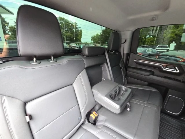 Used 2022 Silver GMC SLT image 16
