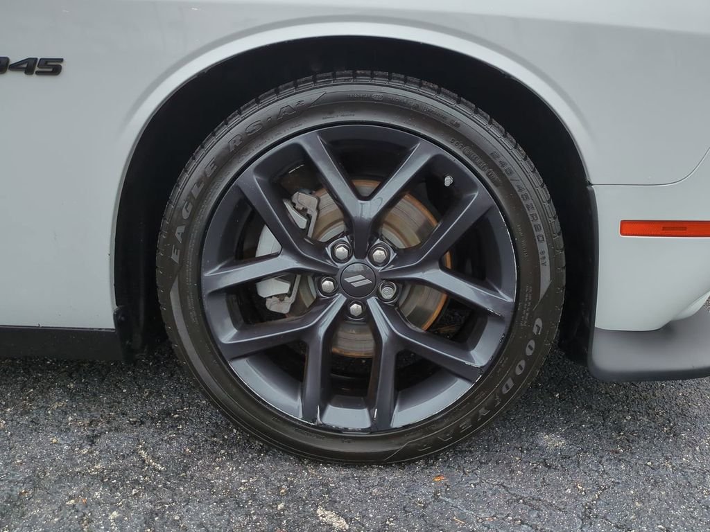 Used 2023 White Dodge R/T image 11
