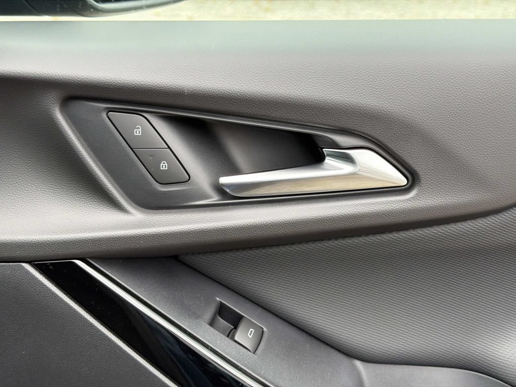2026 Chevrolet Equinox LT - Photo 16