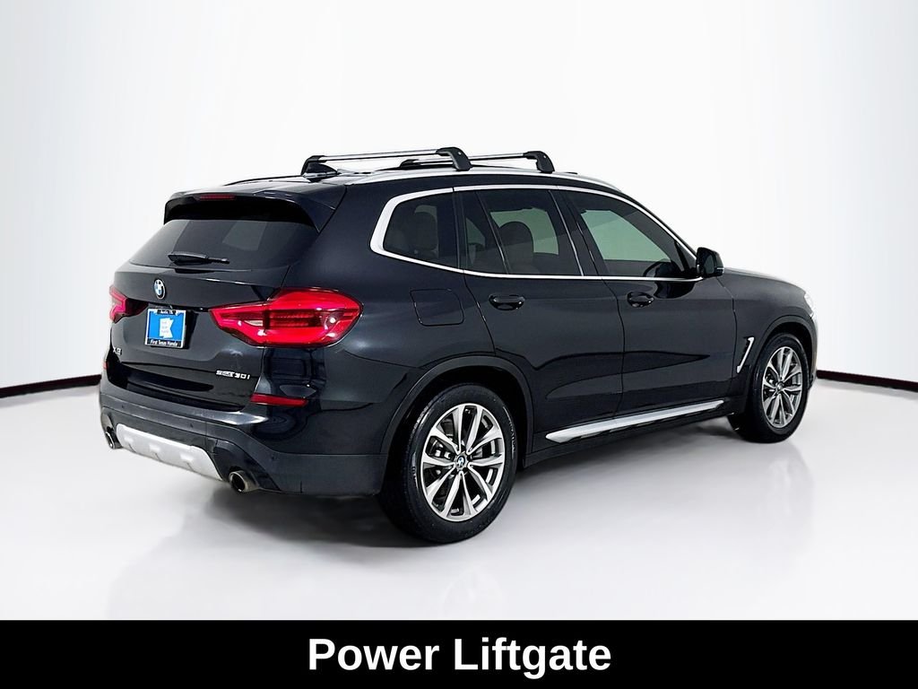 Used 2019 Black Sapphire Metallic BMW sDrive30i image 8