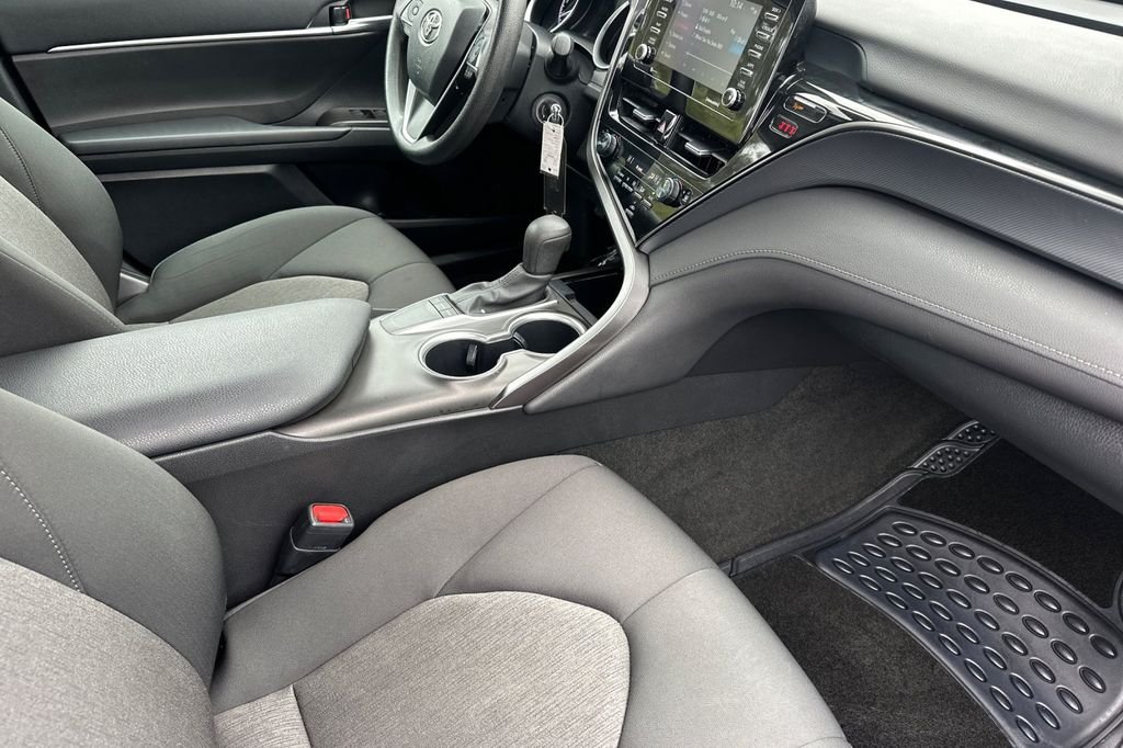Used 2023 Midnight Black Metallic Toyota LE image 17