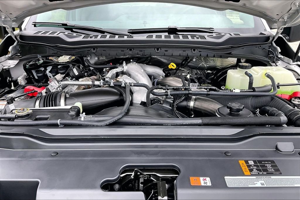 New 2026 Ford Super Duty F-250 Lariat 4D Crew Cab