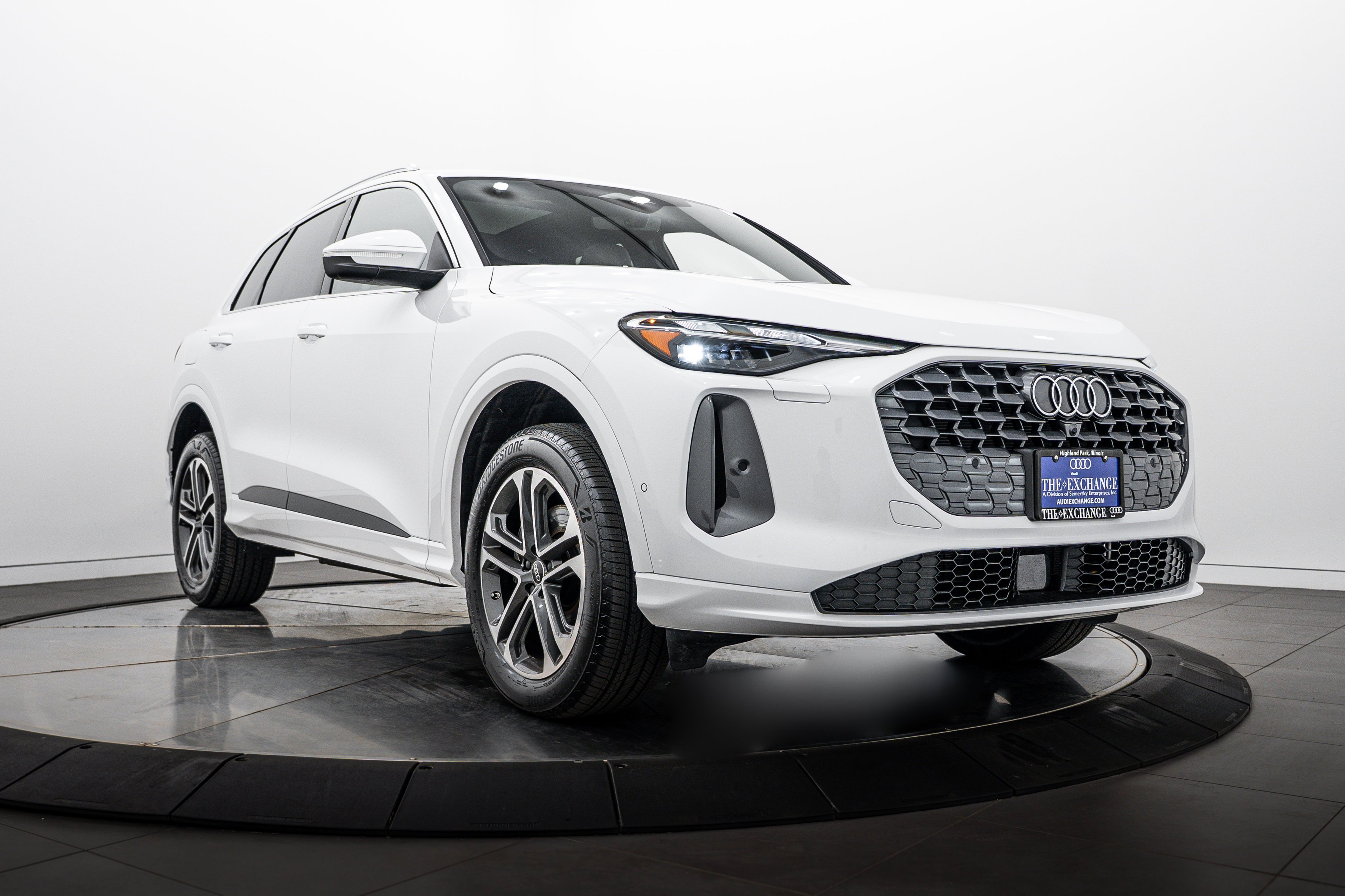 2025 Audi Q5 40 Premium's photo