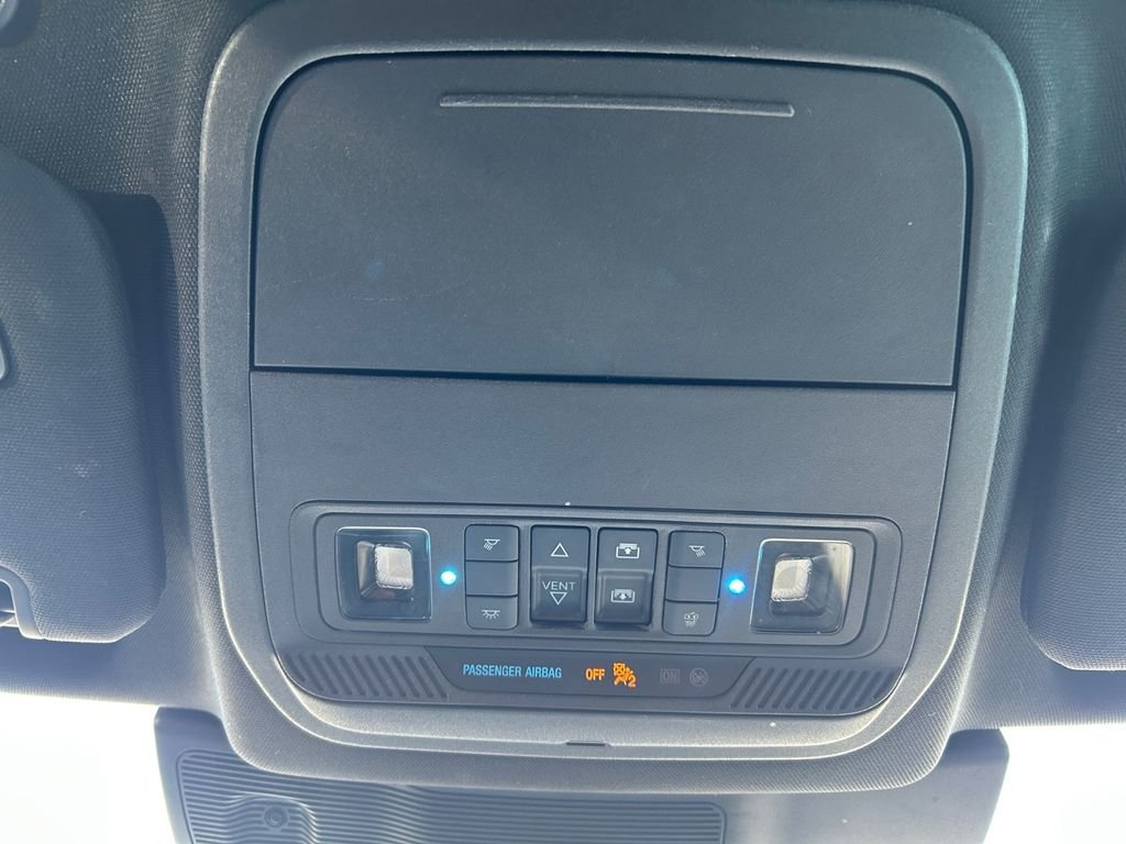 Used 2020 Green Ford Limited image 29