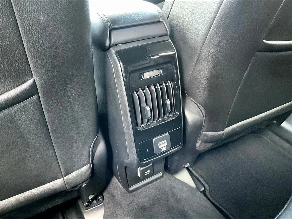 2025 Jeep Compass Limited - Photo 13