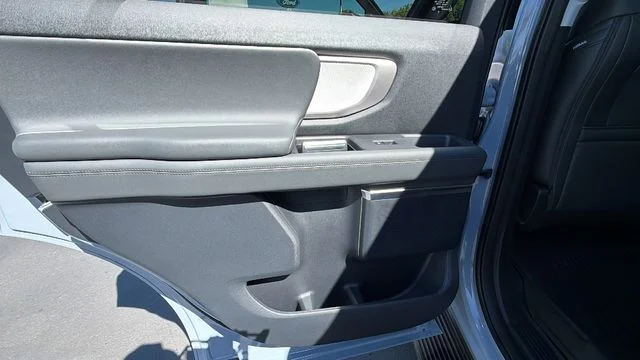 New 2027 Glacier Gray Metallic Tri-Coat Ford Active image 47