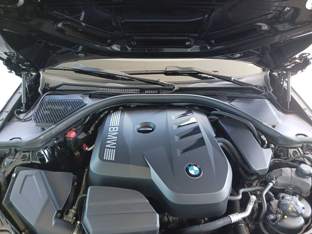 Used 2025 Black BMW 330i image 14