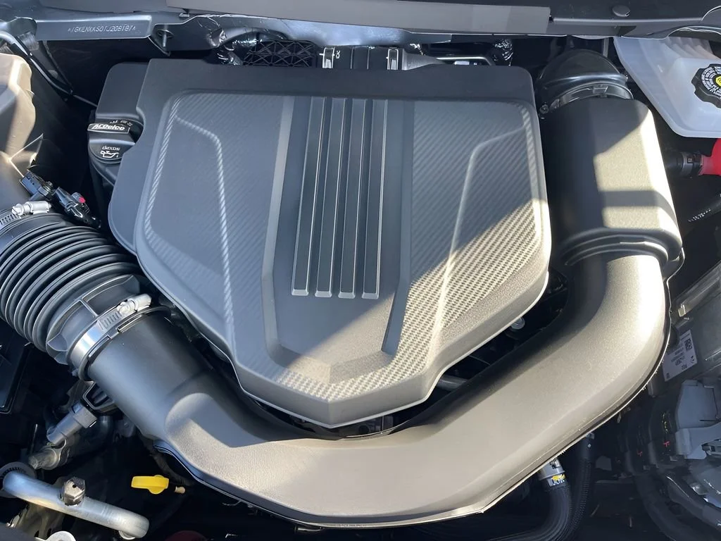 New 2026 Sterling Metallic GMC Elevation image 31
