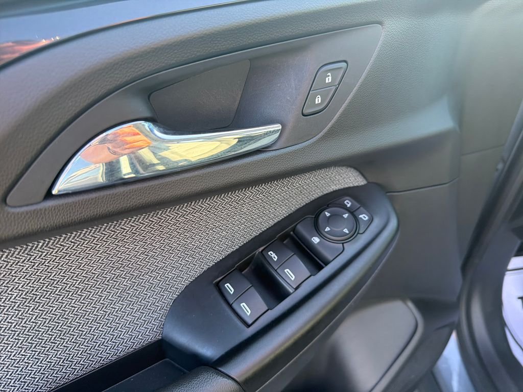 Used 2022 Gray Chevrolet LS image 13