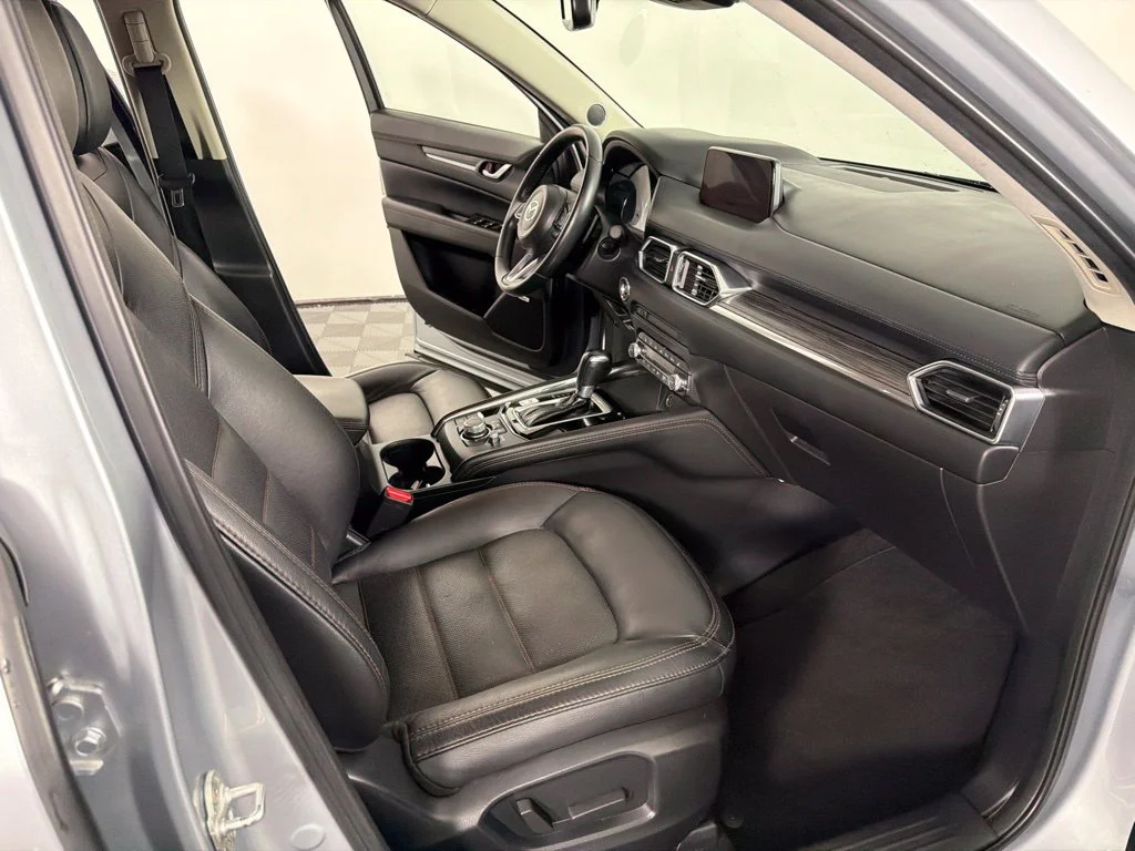 Used 2020 Sonic Silver Metallic Mazda Grand Touring image 20