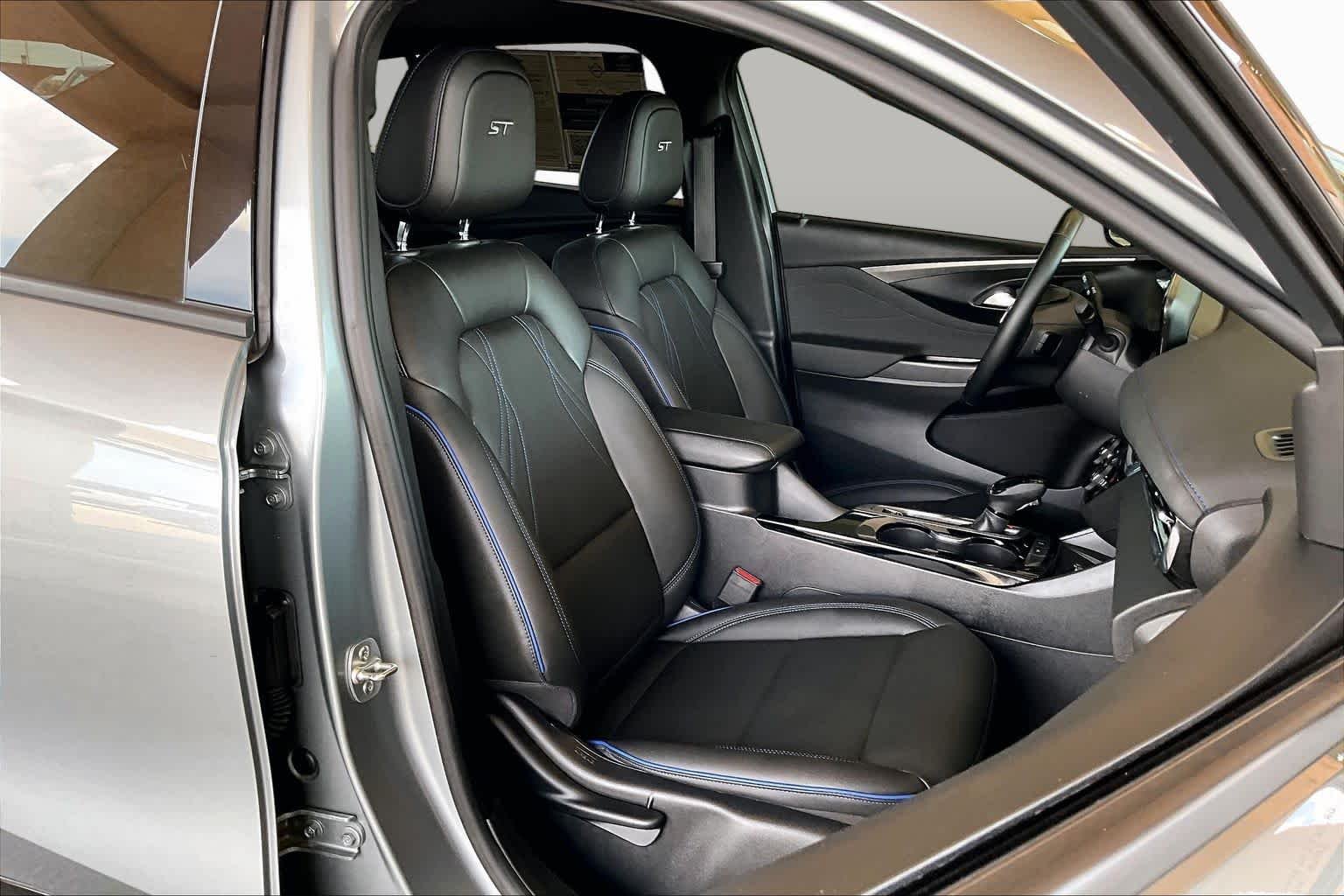 Used 2024 Moonstone Gray Metallic Buick Sport Touring image 9