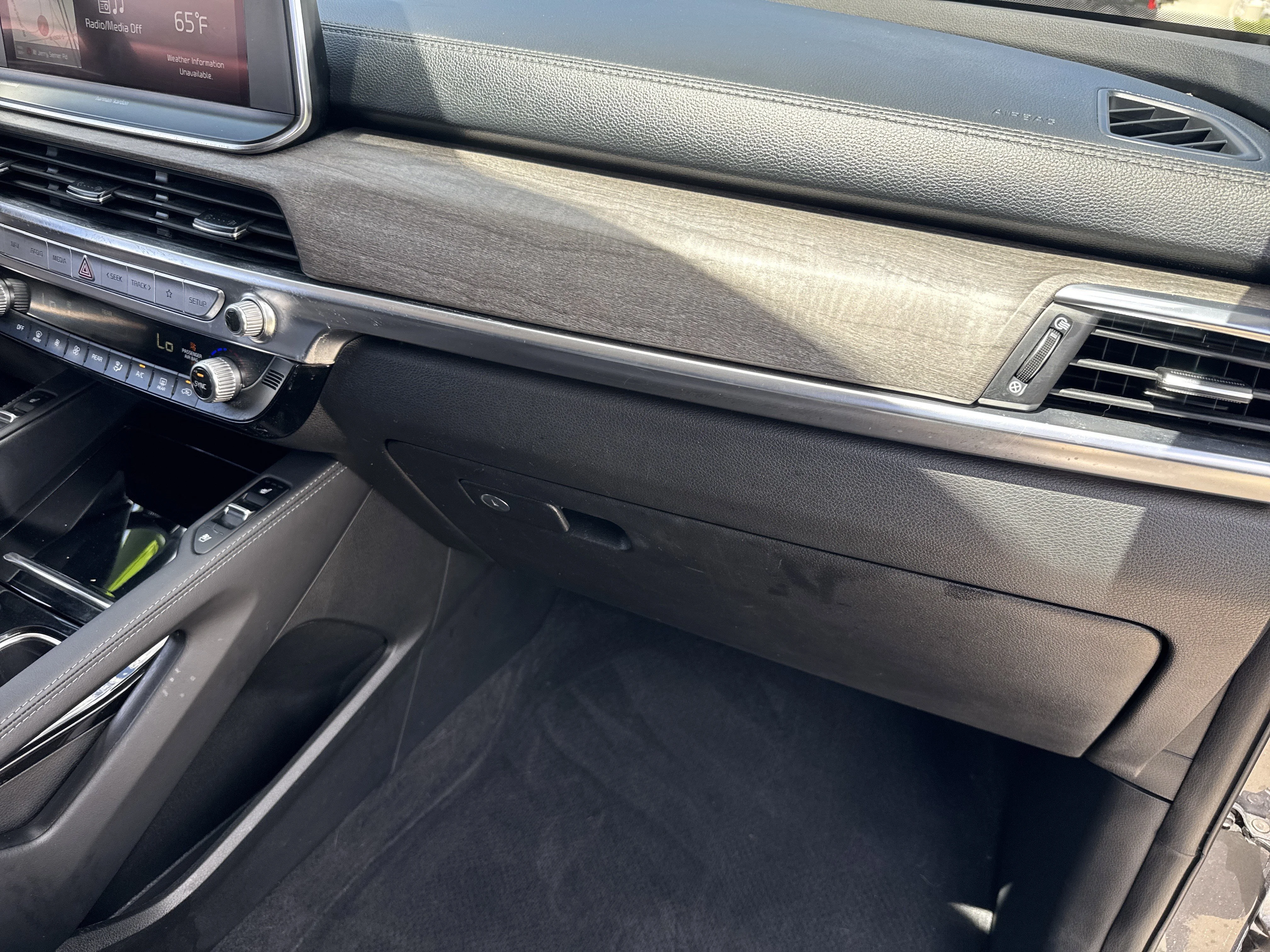 Used 2021 Gravity Gray Kia SX image 24