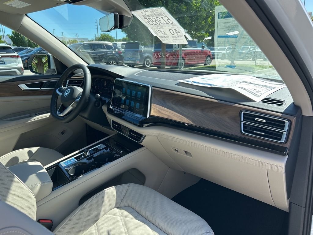 2026 Volkswagen Atlas SE w/Tech - Photo 39