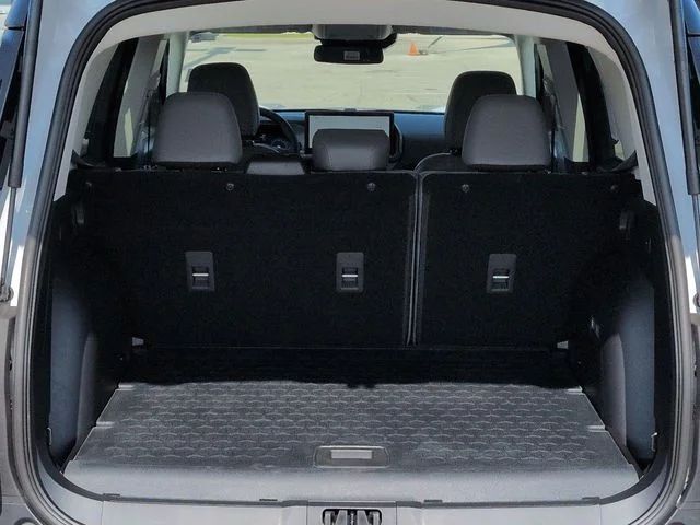 New 2026 Oxford White Ford Badlands® image 12