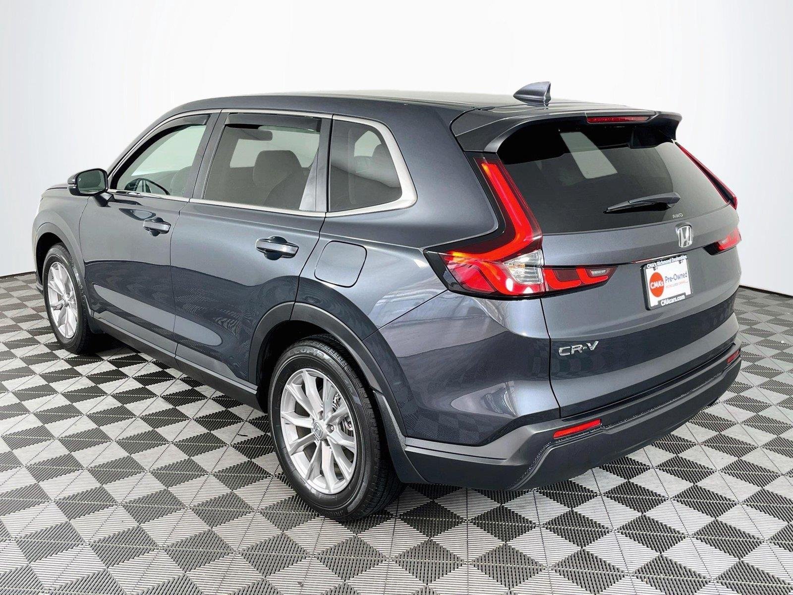 Used 2025 Meteorite Gray Metallic Honda EX image 6