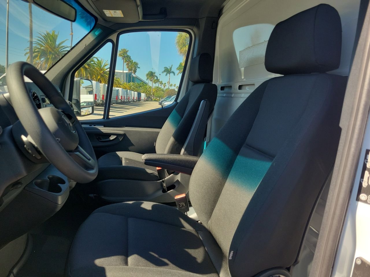 2024 Mercedes-Benz Sprinter Cab Chassis Base - Photo 11