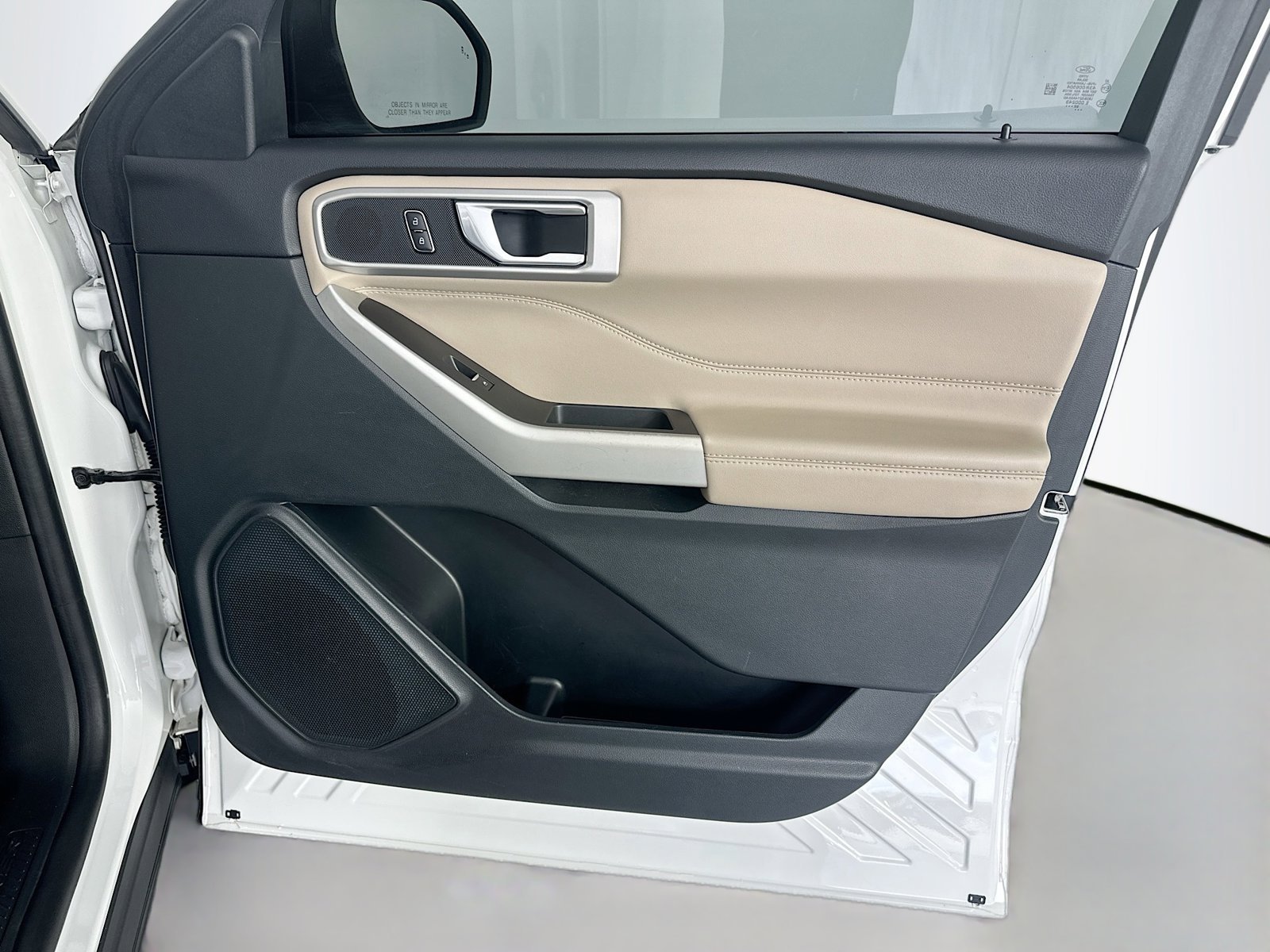2022 Ford Explorer XLT - Photo 35