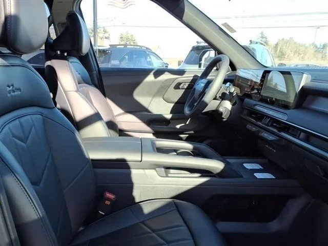 New 2027 Brown Kia X-Line EX image 7