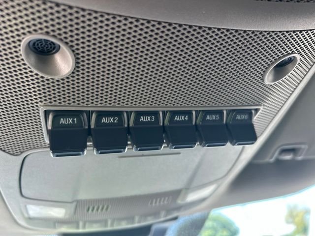 Used 2020 Black Ford XL image 27