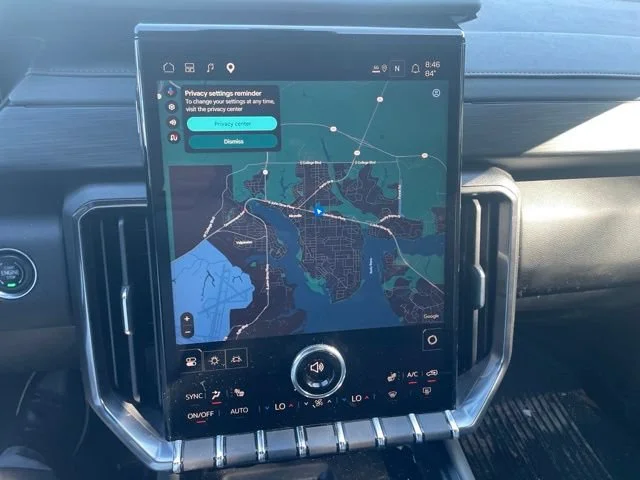 Used 2025 Summit White GMC AT4 image 8