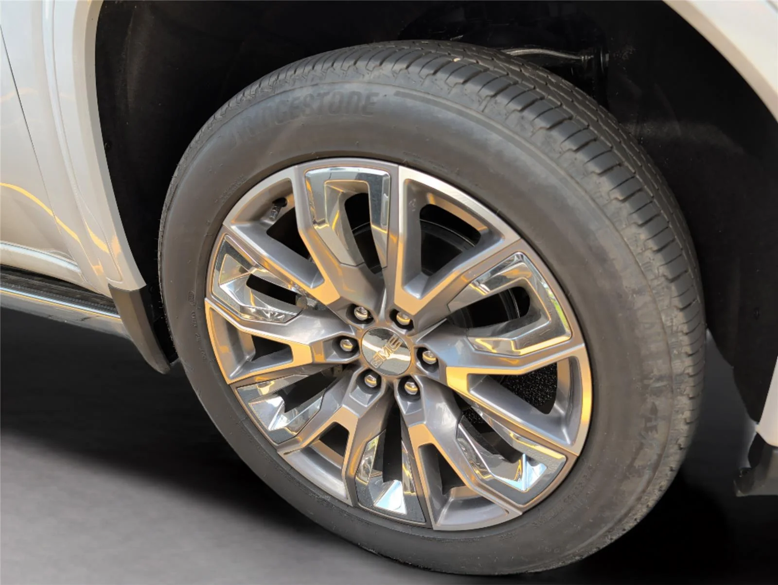 New 2026 Glacier White Tricoat GMC Denali image 33
