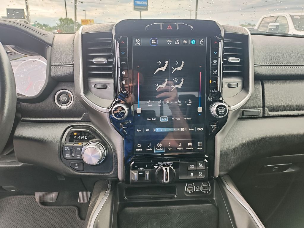 Used 2023 White Ram Laramie image 21