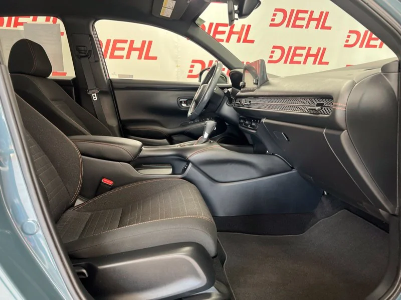 Used 2024  Honda Sport image 12