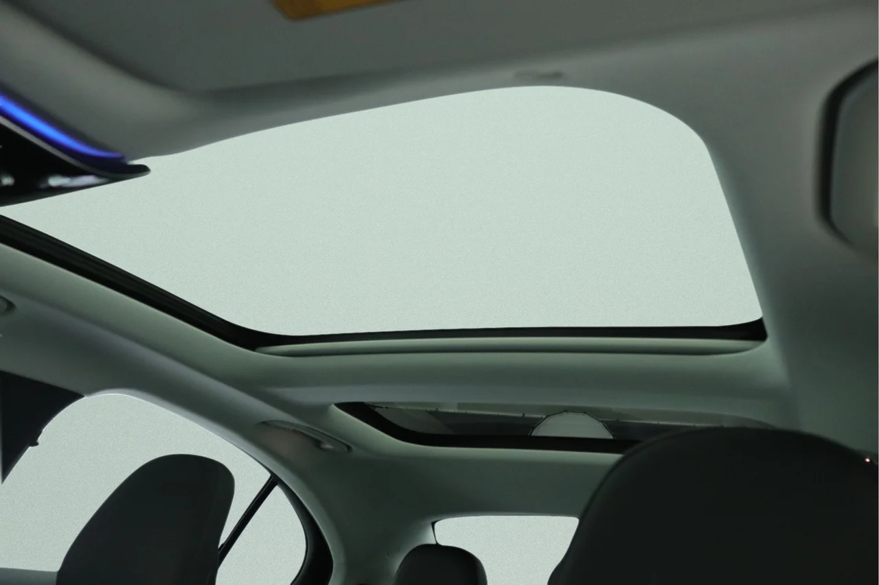 New 2026 Polar White Mercedes-Benz E 450 4MATIC® Sedan 4MATIC® image 9