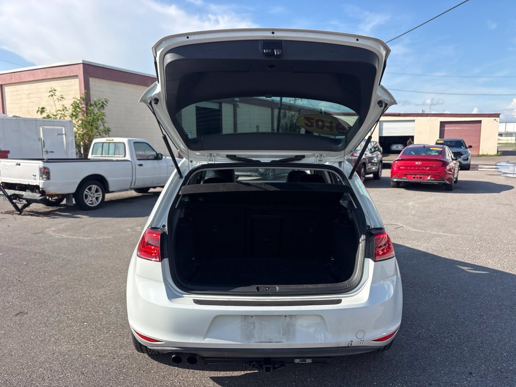 Used 2016 White Volkswagen TSI SE 4-Door image 15