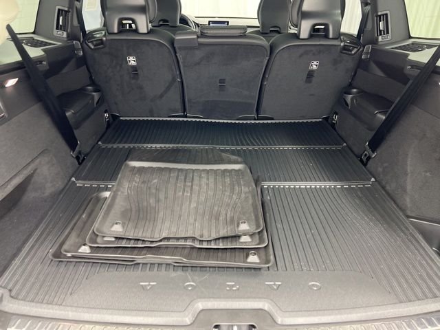 New 2026 Vapour Grey Volvo Ultra image 9