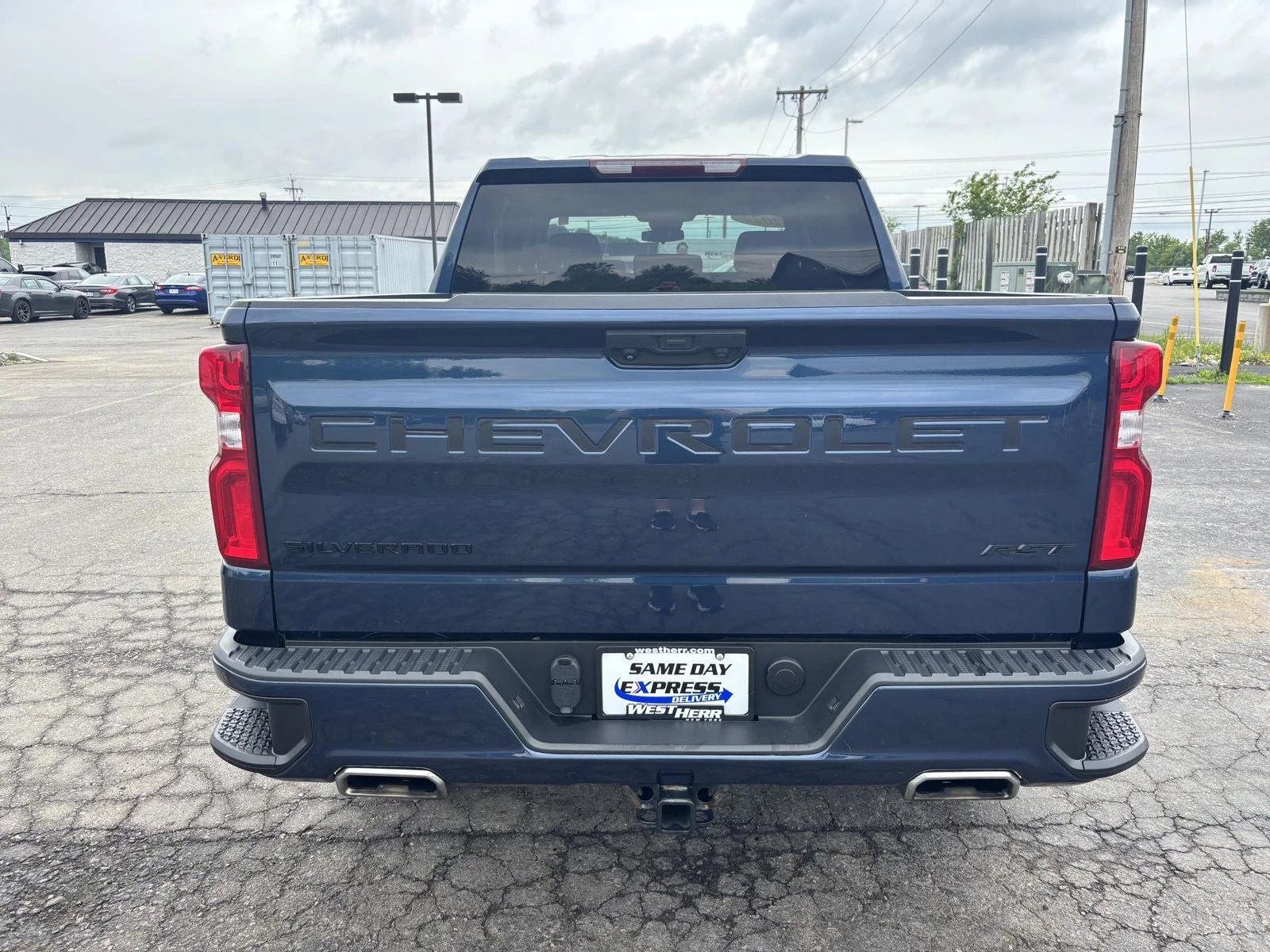 Used 2022 Northsky Blue Metallic Chevrolet RST image 6