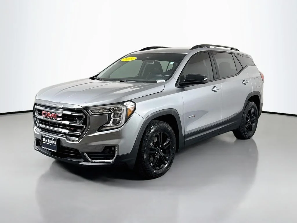 Used 2023 Silver GMC AT4 image 3