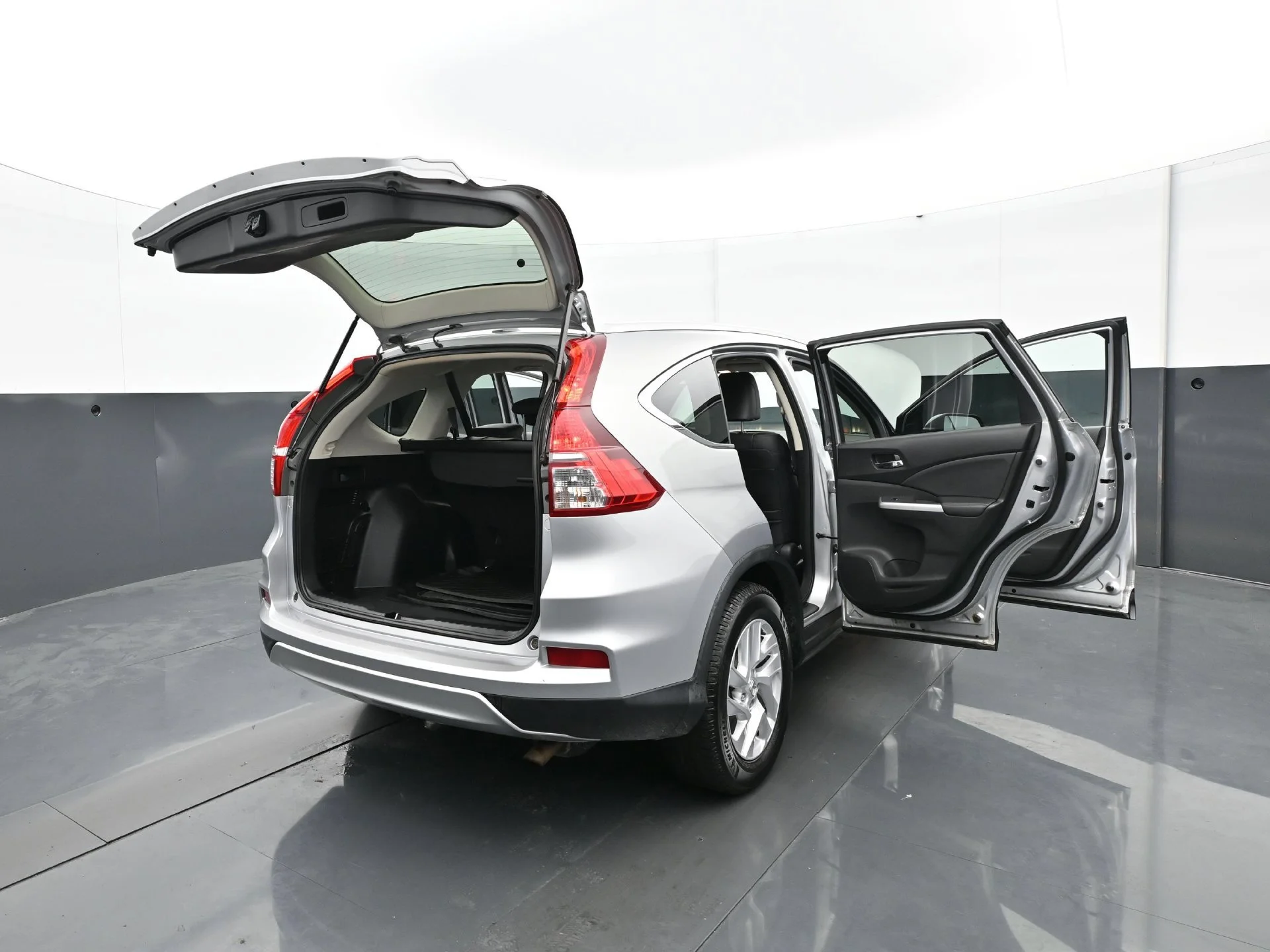 Used 2016 Alabaster Silver Metallic Honda EX-L image 37