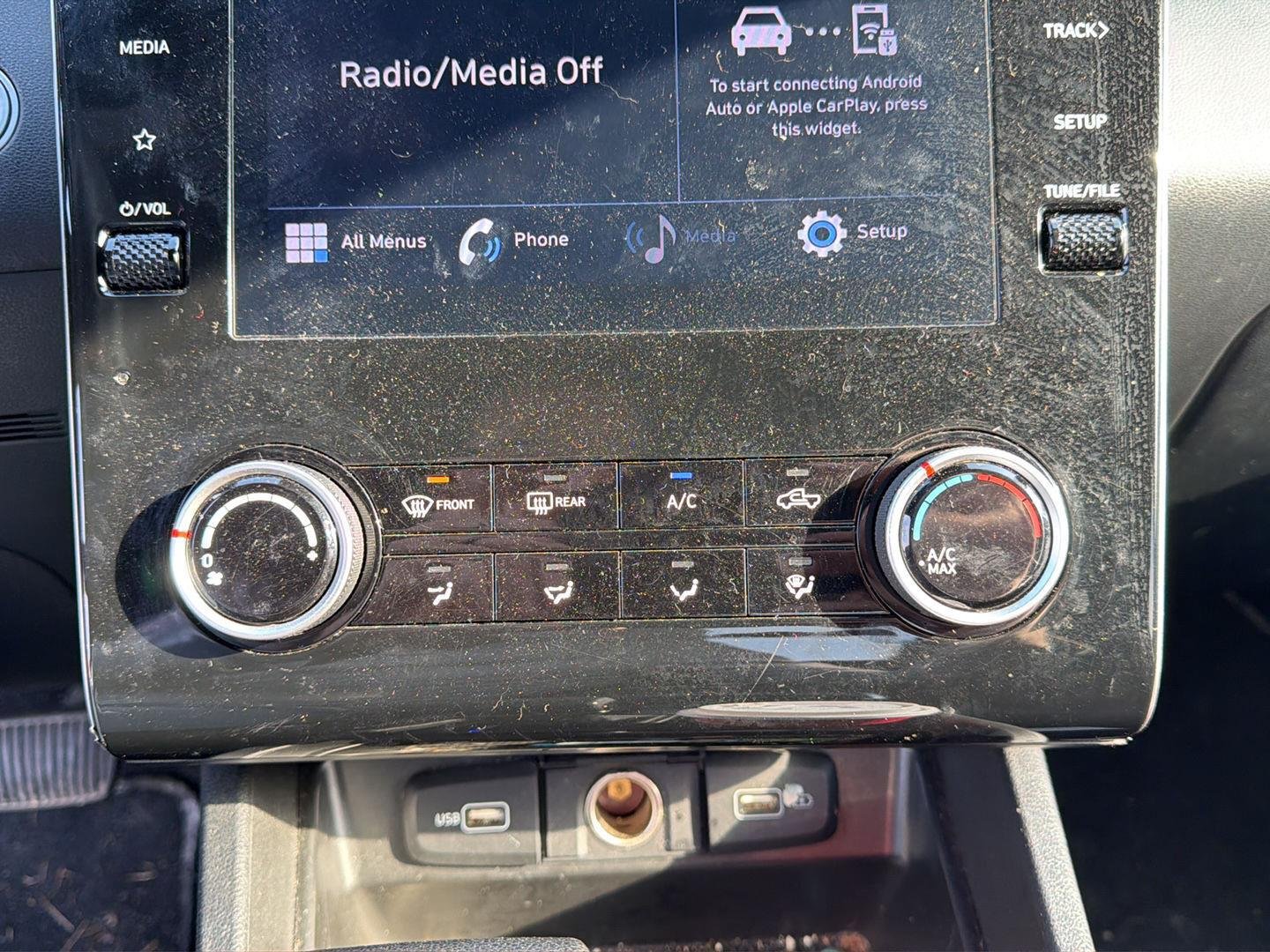 Used 2022 Blue Stone Hyundai SEL image 16
