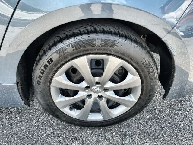 Used 2021  Toyota LE image 20