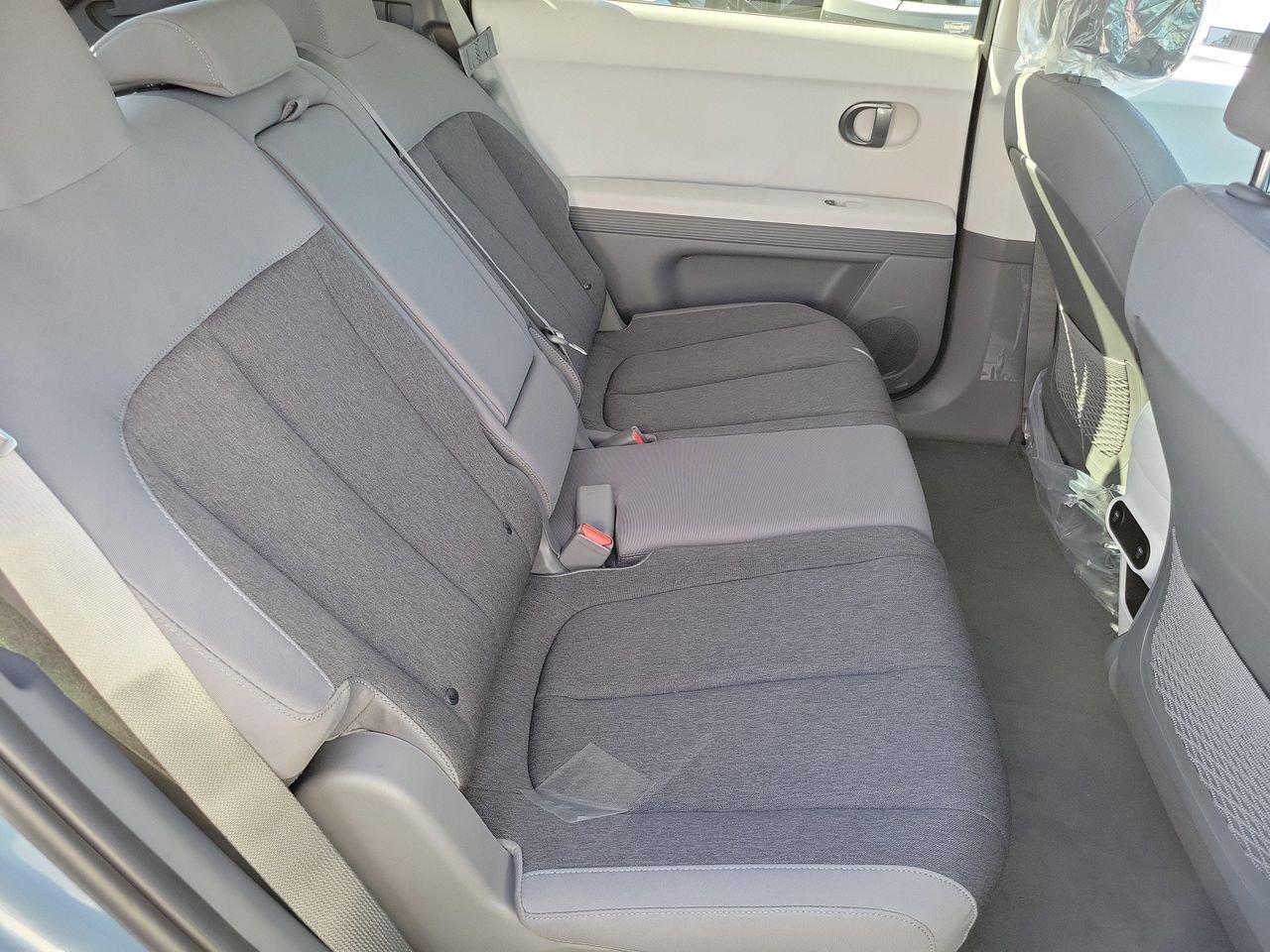 New 2026 Cyber Gray Hyundai SE image 20