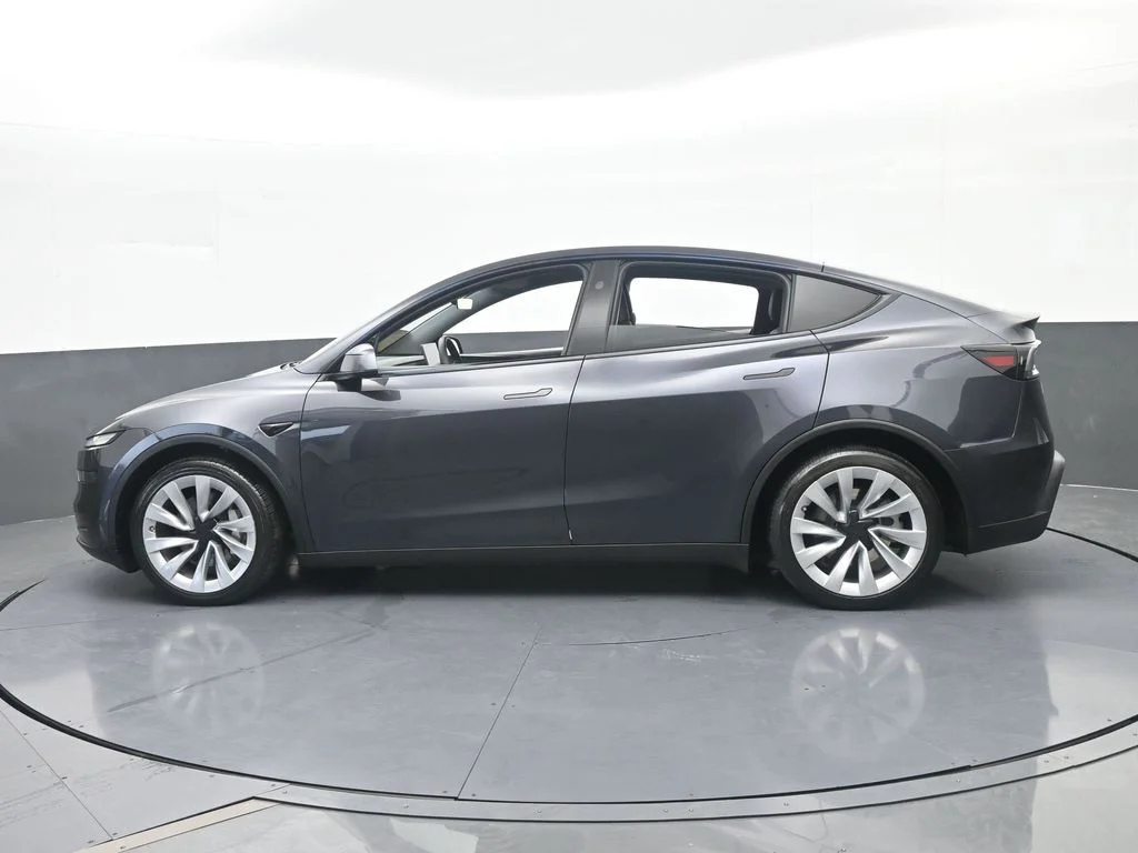 Used 2026 Tesla Model Y Premium with VIN 7SAYGDED0TA417173 for sale in Miami Lakes, FL
