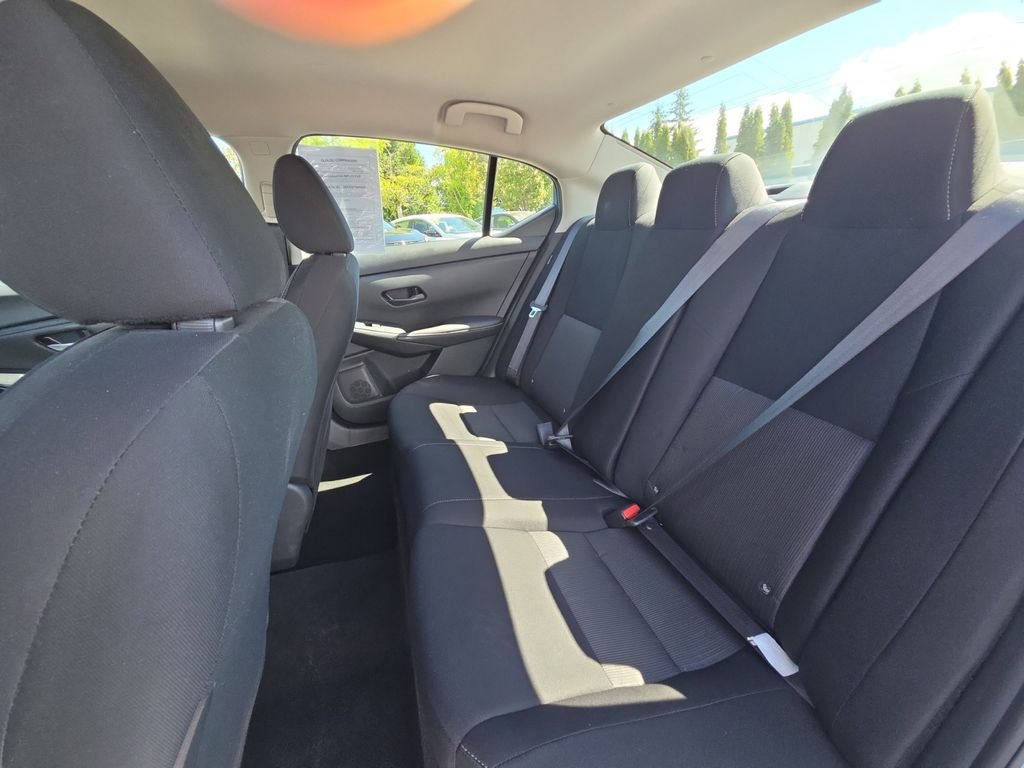 2025 Nissan Sentra SV - Photo 18